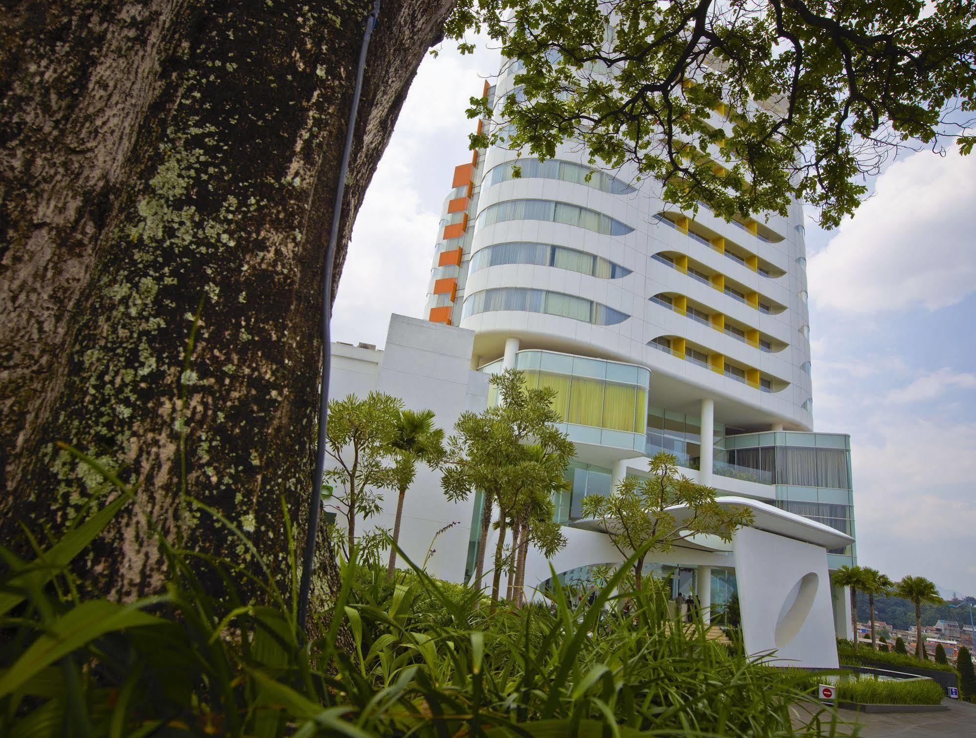 Sensa Hotel Bandung Kültér fotó