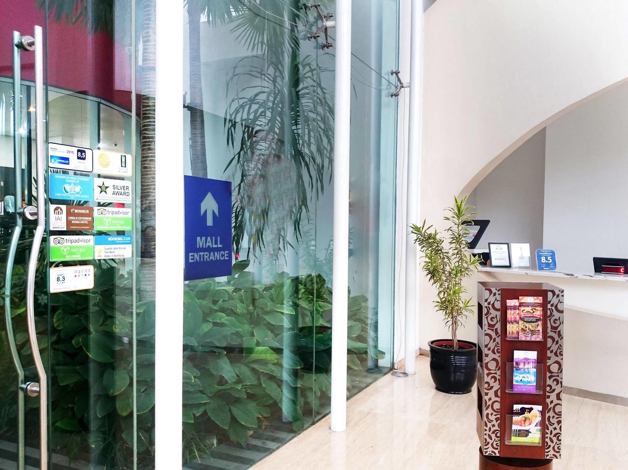 Sensa Hotel Bandung Kültér fotó